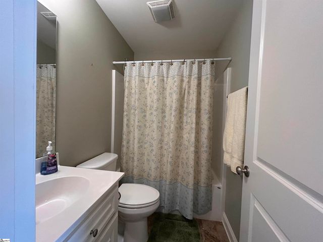 120 Shalom Drive, Simpsonville, SC 29681