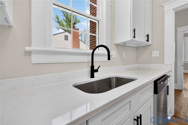 1644 S Sycamore St, Petersburg, VA 23805