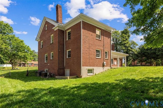 1644 S Sycamore St, Petersburg, VA 23805