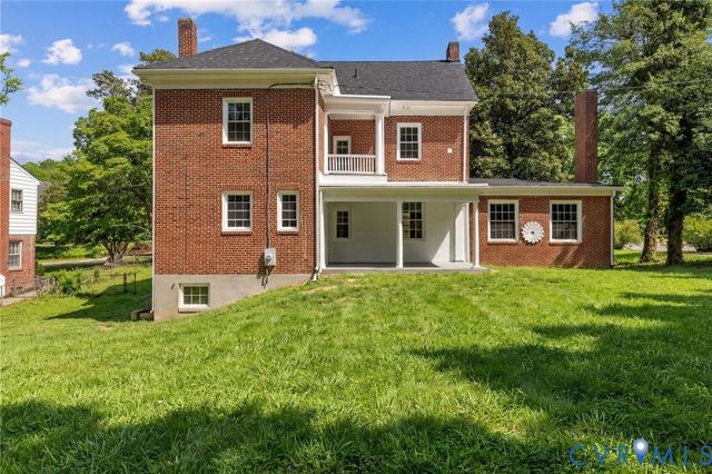 1644 S Sycamore St, Petersburg, VA 23805