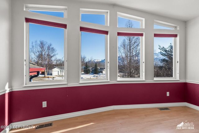 530 W Jepson Circle, Palmer, AK 99645