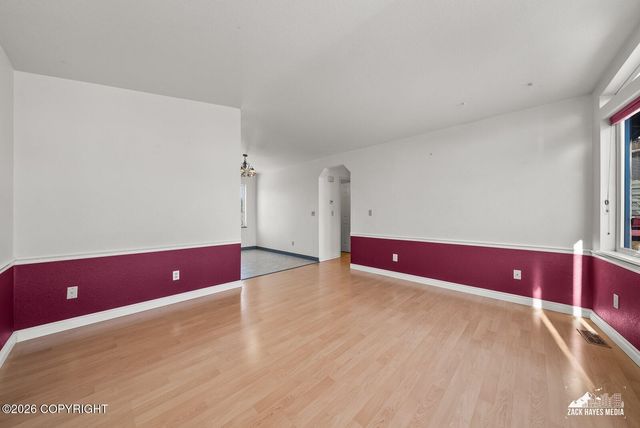 530 W Jepson Circle, Palmer, AK 99645