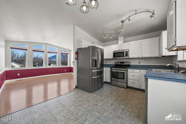 530 W Jepson Circle, Palmer, AK 99645