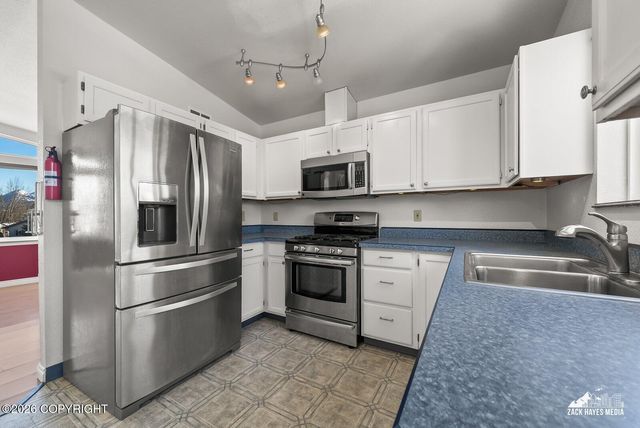 530 W Jepson Circle, Palmer, AK 99645