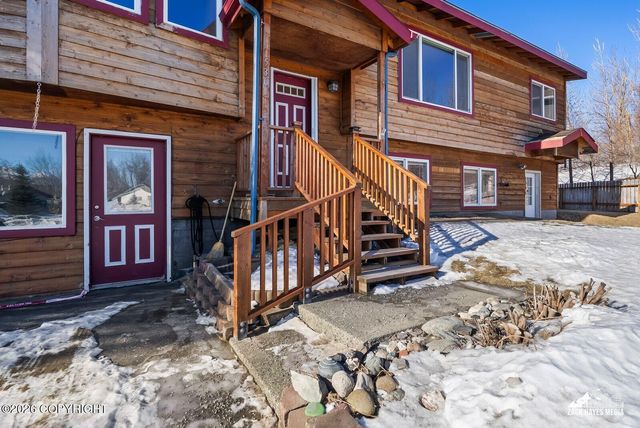 530 W Jepson Circle, Palmer, AK 99645