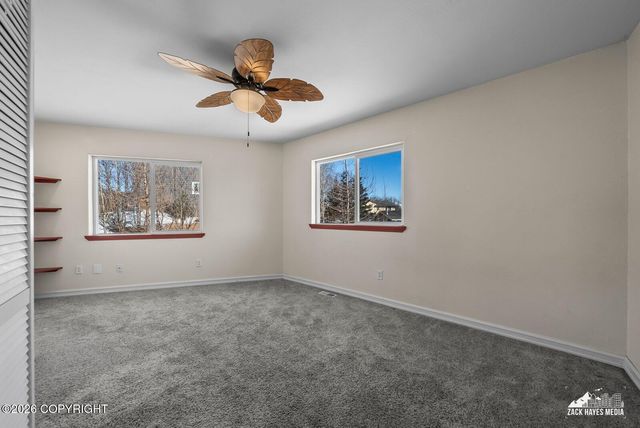 530 W Jepson Circle, Palmer, AK 99645