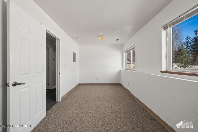 530 W Jepson Circle, Palmer, AK 99645