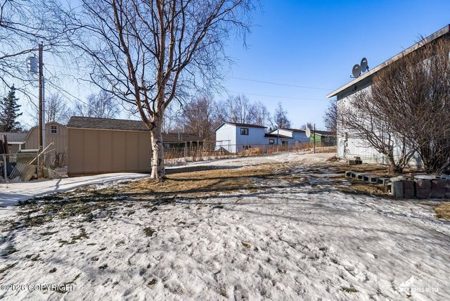 530 W Jepson Circle, Palmer, AK 99645