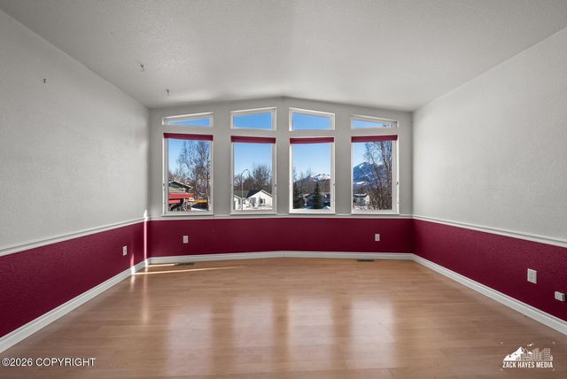 530 W Jepson Circle, Palmer, AK 99645