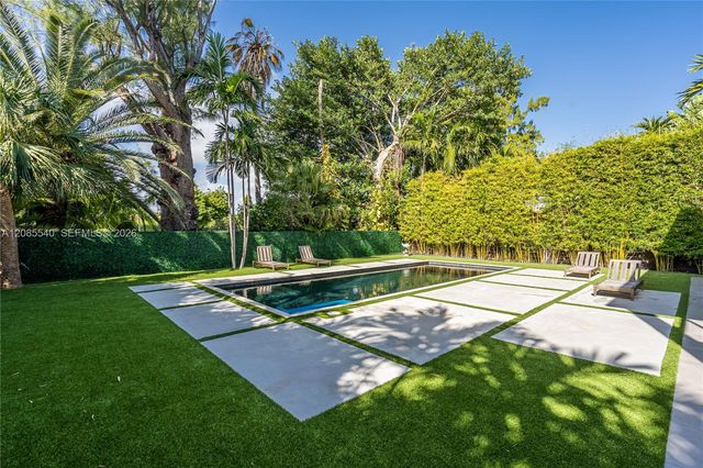 2802 Prairie Avenue, Miami Beach, FL 33140