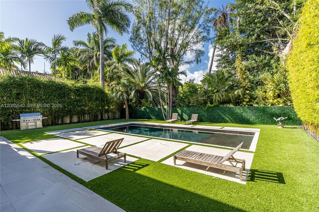 2802 Prairie Avenue, Miami Beach, FL 33140