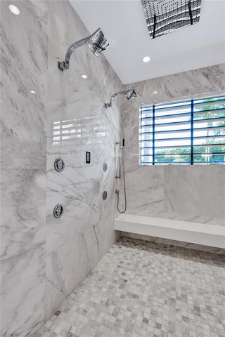 2802 Prairie Avenue, Miami Beach, FL 33140