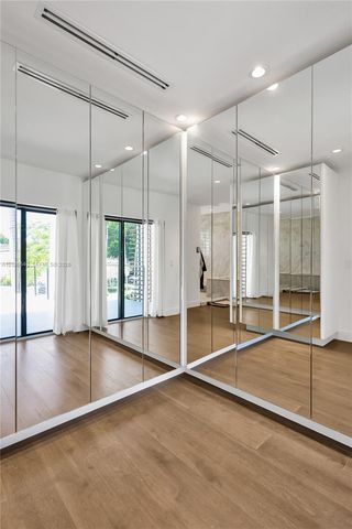 2802 Prairie Avenue, Miami Beach, FL 33140