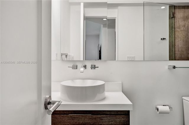 2802 Prairie Avenue, Miami Beach, FL 33140