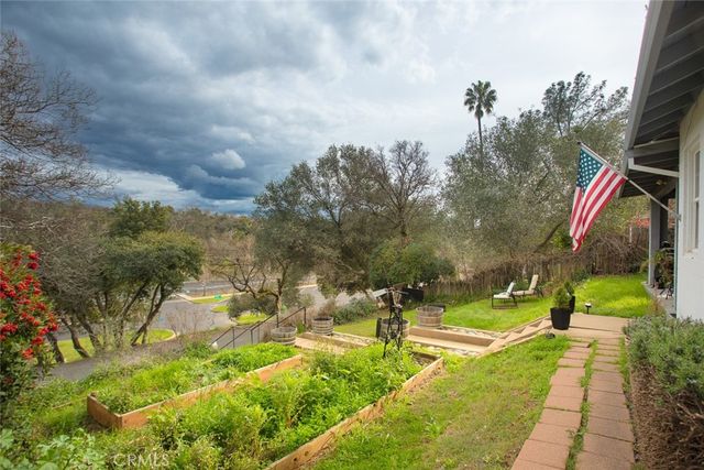 27 Riverview, Oroville, CA 95965