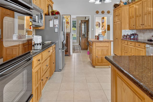 272 Edward Farris Road, Weatherford, TX 76085