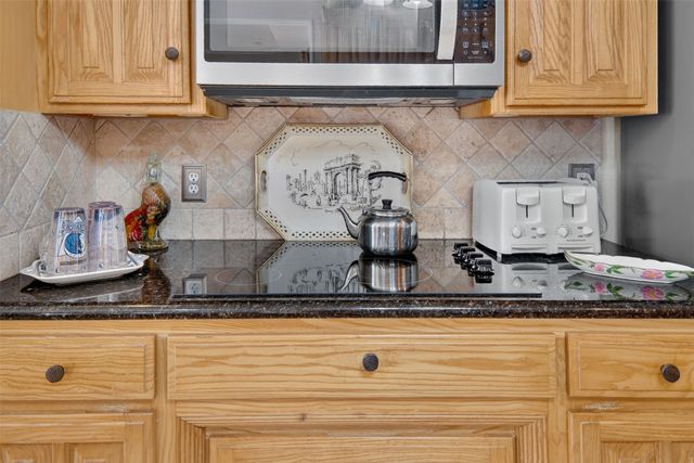 272 Edward Farris Road, Weatherford, TX 76085