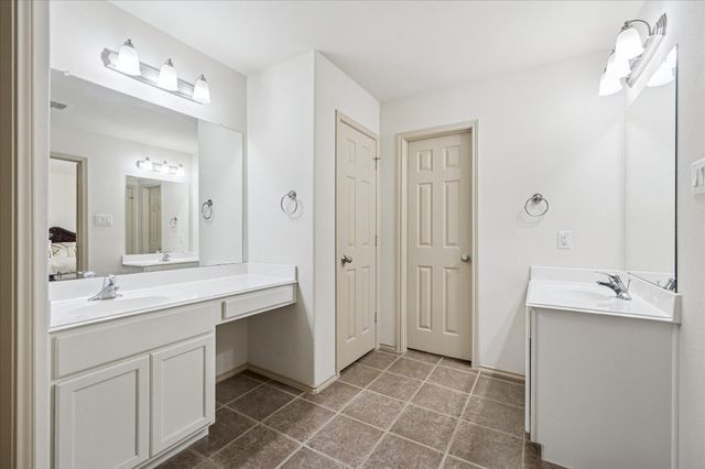 7914 Stoneyway Drive, Houston, TX 77040