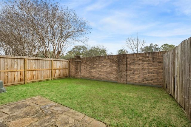 7914 Stoneyway Drive, Houston, TX 77040