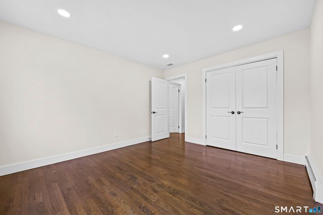 53 West Hill Circle, Stamford, CT 06902