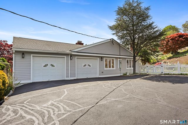 53 West Hill Circle, Stamford, CT 06902
