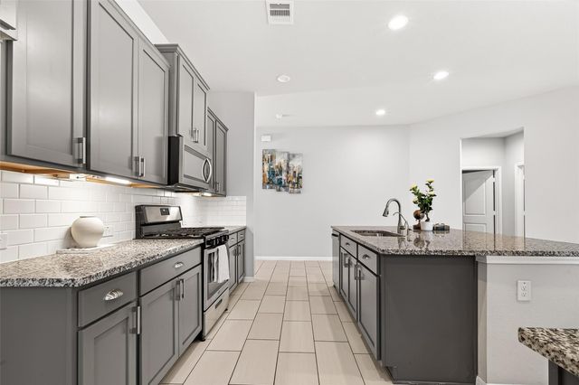 5839 Brimstone Hill Lane, Conroe, TX 77304