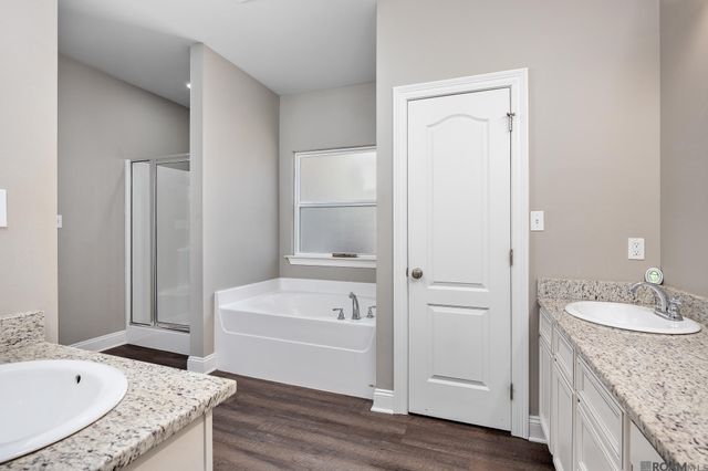 11486 Tannis Rd, St Amant, LA 70774