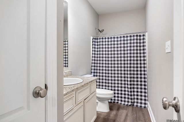 11486 Tannis Rd, St Amant, LA 70774