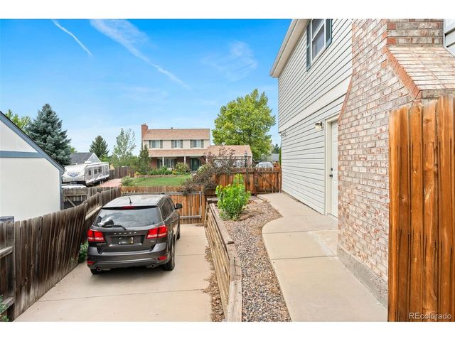 5482 S Salida St, Centennial, CO 80015