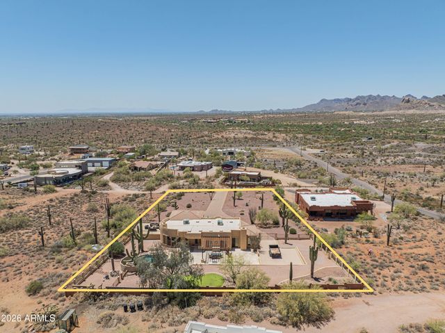 3931 N MARLOW Road, Apache Junction, AZ 85119