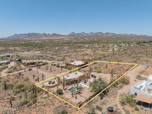 3931 N MARLOW Road, Apache Junction, AZ 85119
