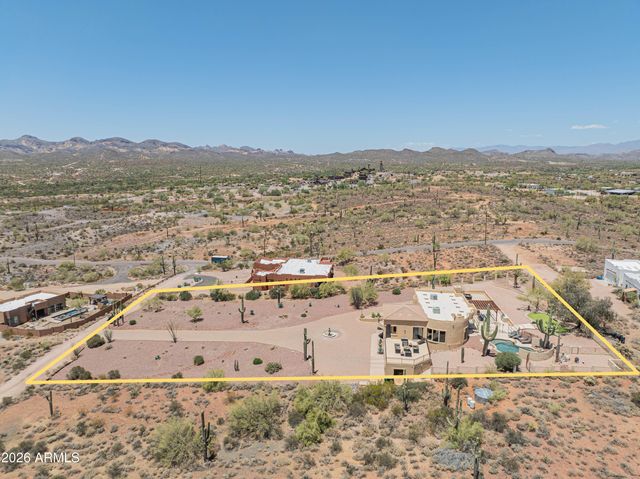3931 N MARLOW Road, Apache Junction, AZ 85119