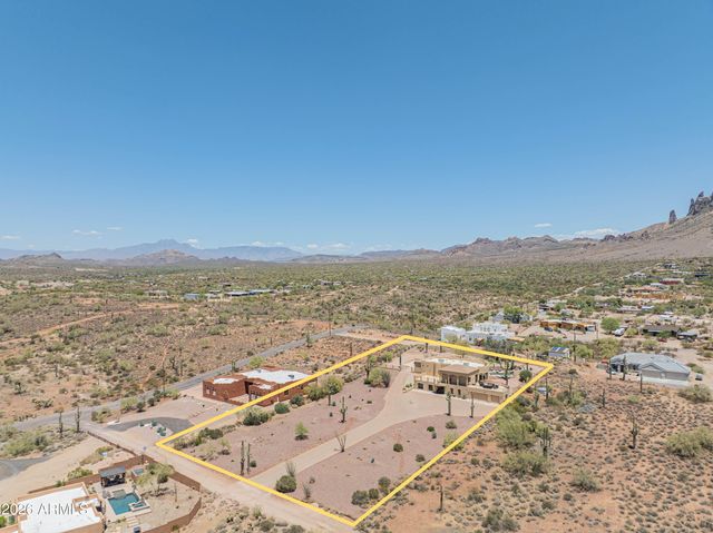 3931 N MARLOW Road, Apache Junction, AZ 85119