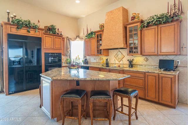 3931 N MARLOW Road, Apache Junction, AZ 85119