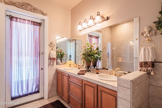 3931 N MARLOW Road, Apache Junction, AZ 85119