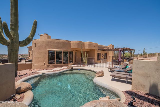 3931 N MARLOW Road, Apache Junction, AZ 85119