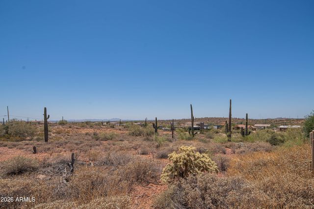 3931 N MARLOW Road, Apache Junction, AZ 85119