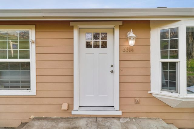 3814 Lakeview Dr, Ione, CA 95640