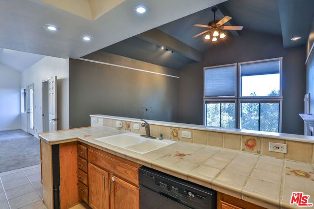 30139 Enchanted Way, Running Springs, CA 92382