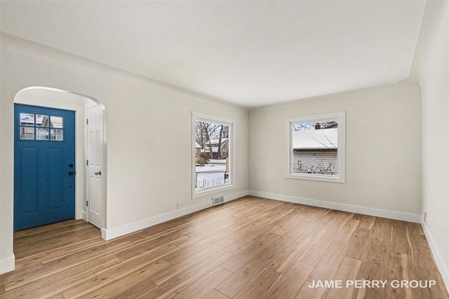 1335 Johnston Street, Grand Rapids, MI 49507