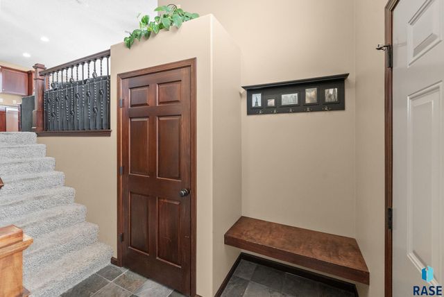 5100 S Culbert Ave Avenue, Sioux Falls, SD 57106