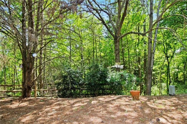 1975 Hoods Fort Circle NW, Kennesaw, GA 30144