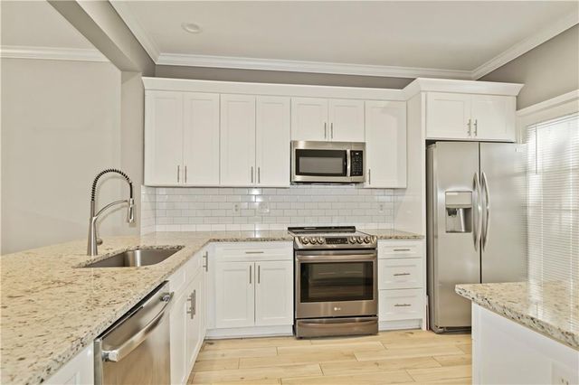 1975 Hoods Fort Circle NW, Kennesaw, GA 30144