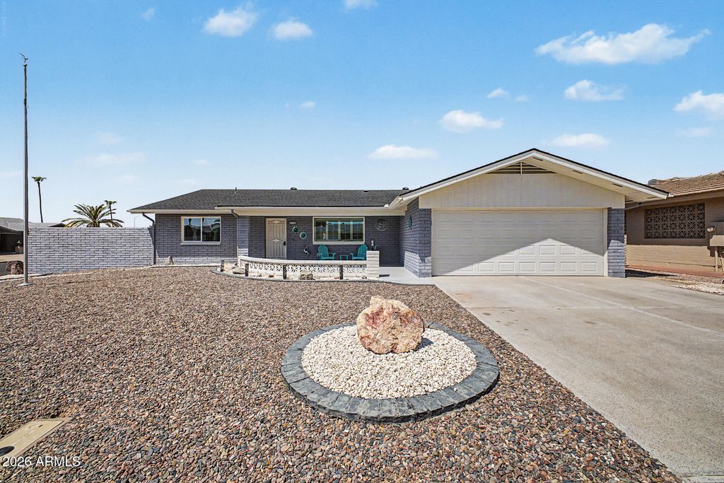 8028 E MILAGRO Avenue, Mesa, AZ 85209 — exterior