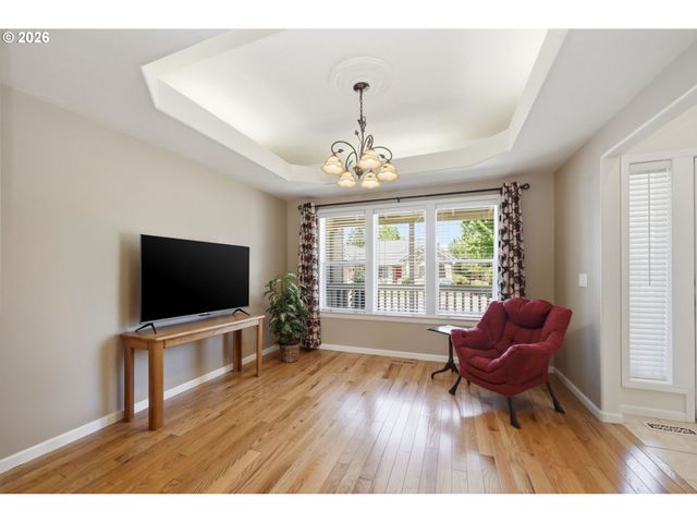 3364 SAINT THOMAS St, Eugene, OR 97408
