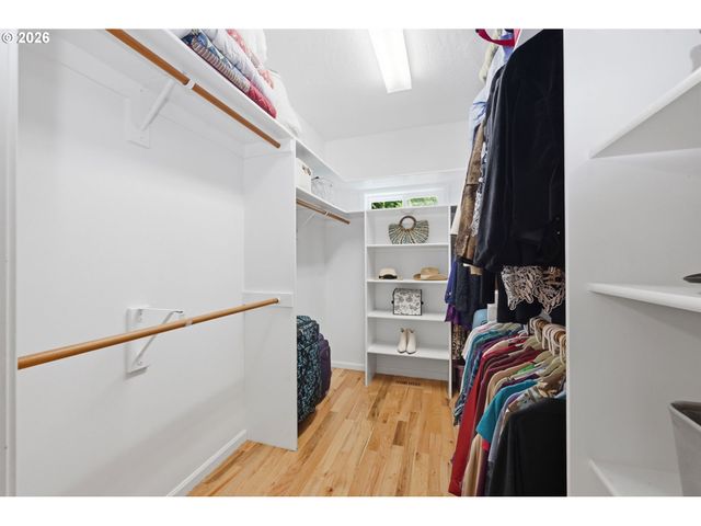 3364 SAINT THOMAS St, Eugene, OR 97408