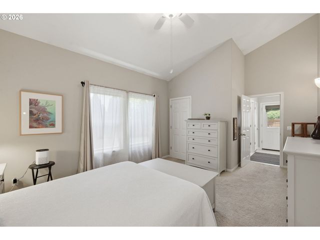 3364 SAINT THOMAS St, Eugene, OR 97408