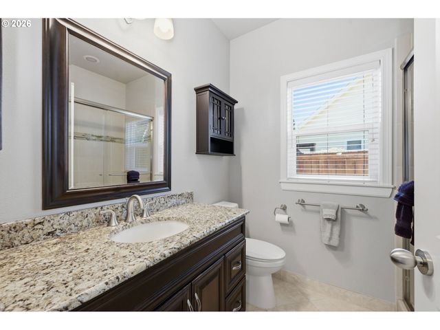3364 SAINT THOMAS St, Eugene, OR 97408