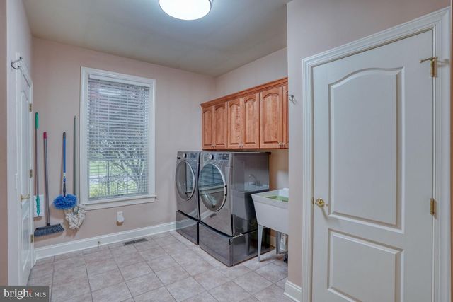 56 COVENTRY CT, Dover, DE 19901