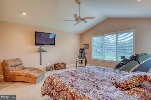 56 COVENTRY CT, Dover, DE 19901